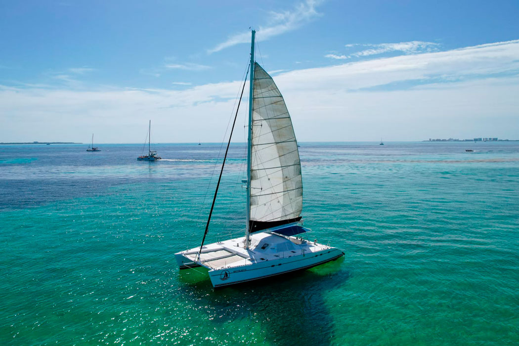 cancun sailboats